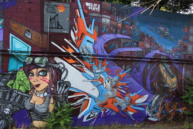 Europe’s biggest graffiti wall along tram station De Wand