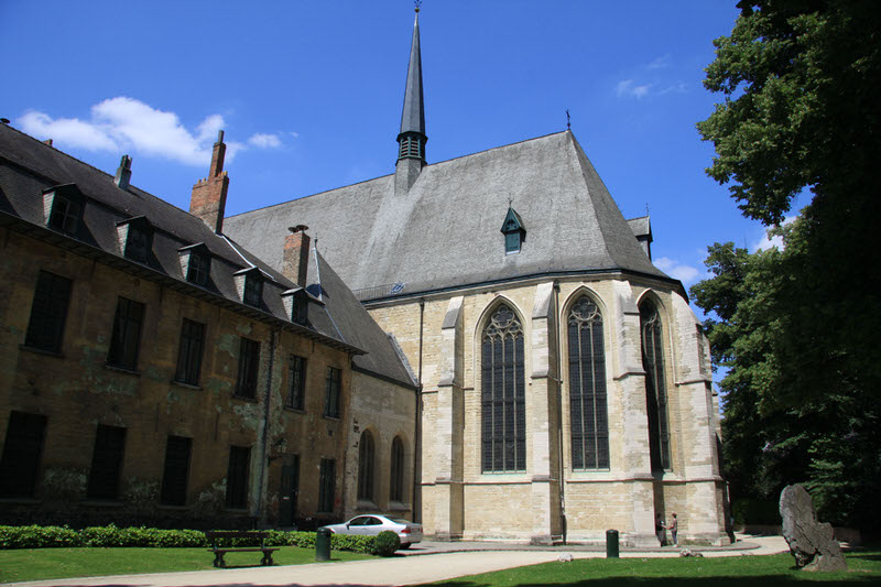 Abbaye de la Cambre Opposite side of the church