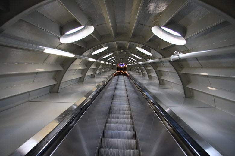 Atomium Elevator