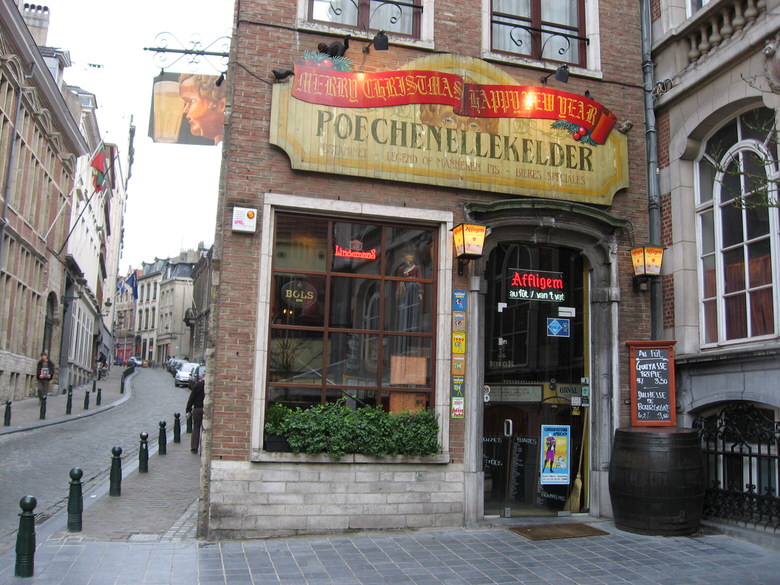 Outside the Poechenellekelder