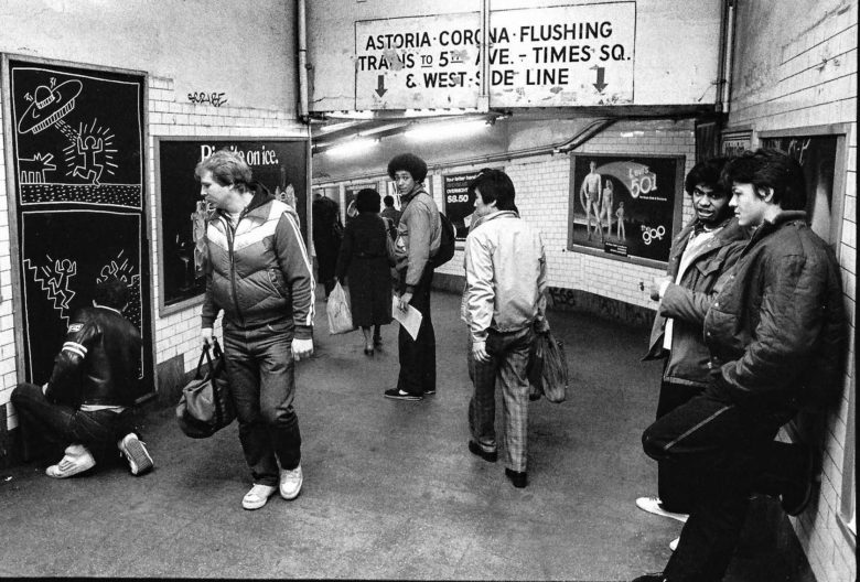 Keith Haring Drawing in Subway Station of New York early oin his career